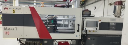 Ferromatik Magna T Servo 110-450 – gebrauchte Spritzgießmaschine