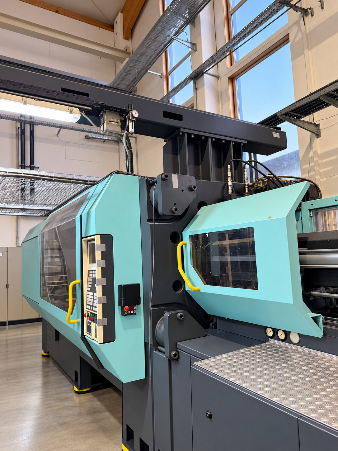 Demag Ergotech 650/1000-5200 system – gebrauchte Spritzgießmaschine